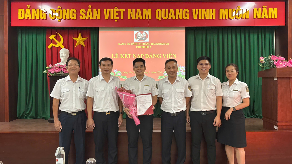 Lễ kết nạp đảng viên